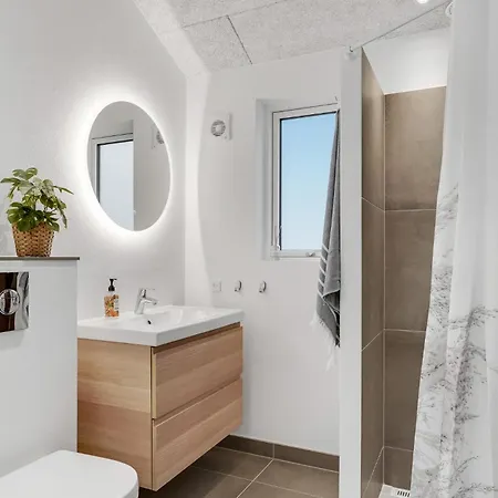 Сasa de vacaciones 3 Bedroom Stunning In Jerup
