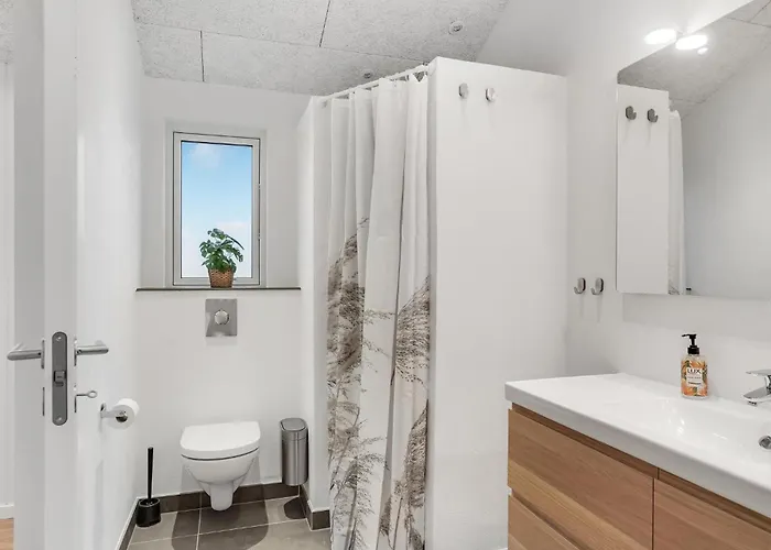 3 Bedroom Stunning In * Jerup
