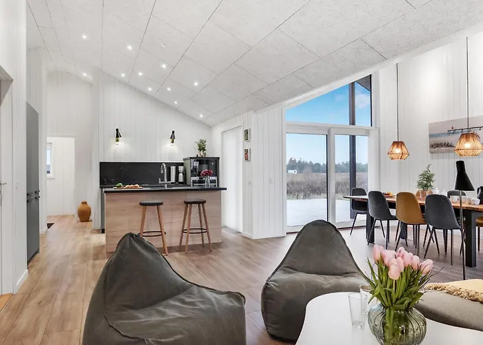 Ferienhaus 3 Bedroom Stunning In Jerup